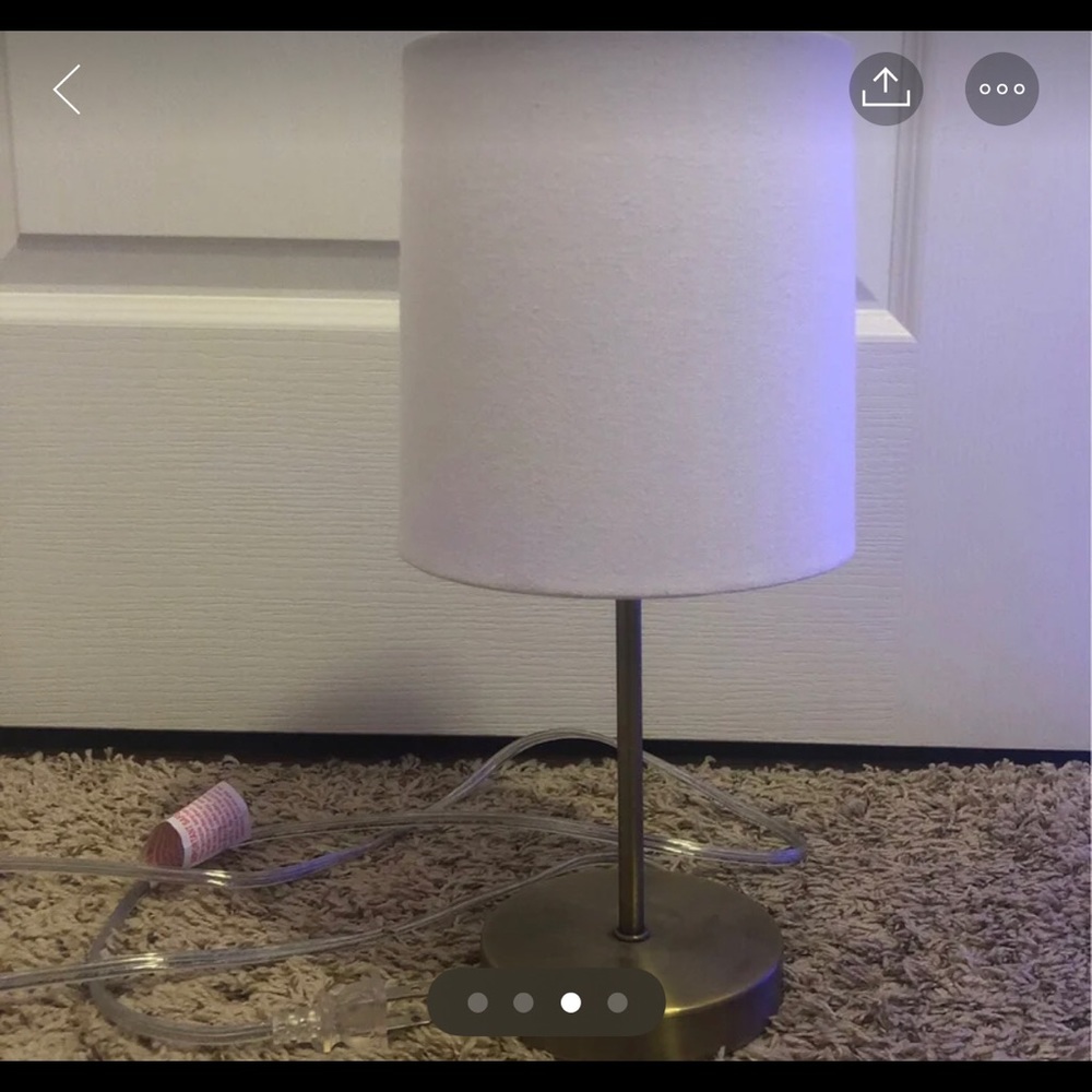 Lamp - Picture 3 of 3